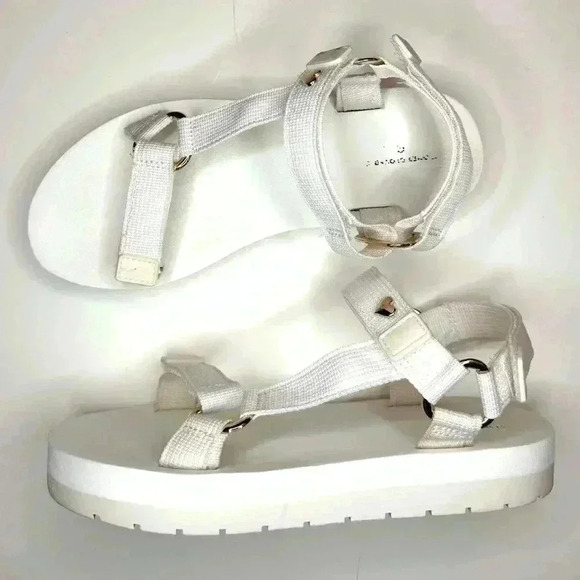 Stoney Clover X Target Sport Sandals Women’s Size- 7 ( White ) - Picture 5 of 6